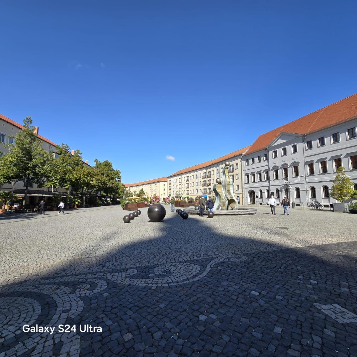 City Apart - Fewo Klimaanlage Whirpool Panoramafenster 5 Personen Kulturdenkmal Dessau-Rosslau Bagian luar foto